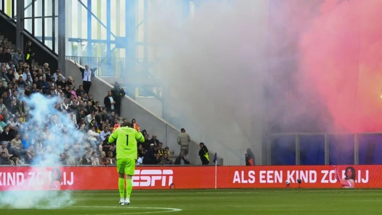 Gemeenten gaan voetbalregels strenger handhaven