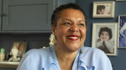 ‘Er wordt óver mensen gesproken, niet mét’