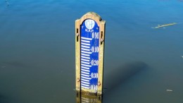 Waterschap Limburg sluit dijkdoorgangen langs Maas