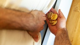 Cryptoportefeuilles ongrijpbaar voor bijstandsconsulenten