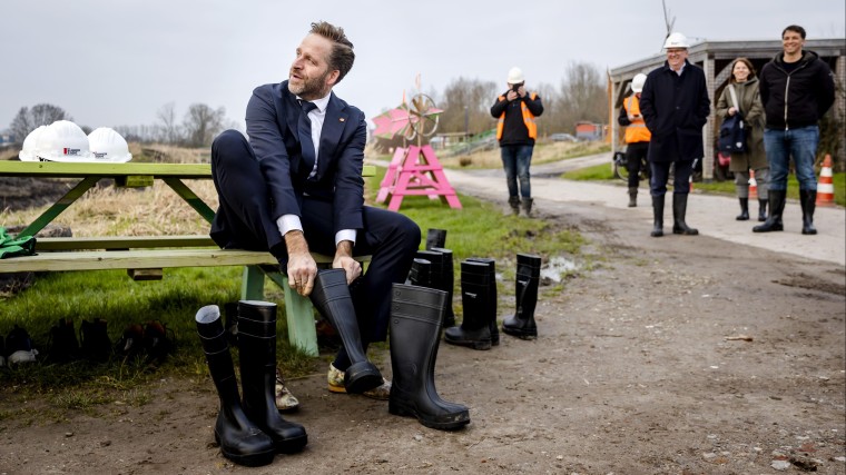 Minister De Jonge: ‘Dan heb je 40 procent van nul, en dat is nul’