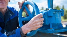 Onvrede om Haags getalm rond Gazprom