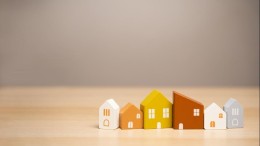 Minder dan derde gemeenten huisvest genoeg statushouders