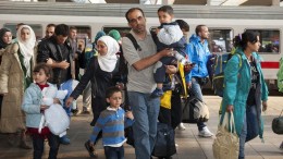 Onrust bij gemeenten over chaotische huisvesting nareizigers