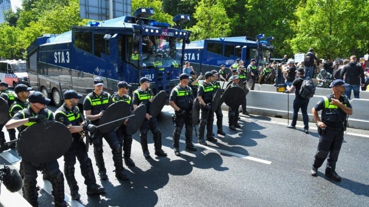 Leg politietaken bij demonstraties duidelijk vast