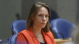 Minister puzzelt met tussentijdse raadsontbinding