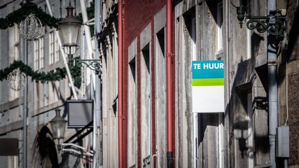 Bordje Te Huur op woning