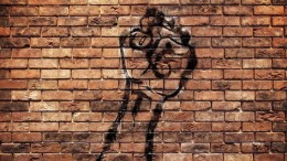 BZK: ook ambtenaren mogen eigen mening hebben