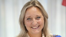 Burgemeester Waalwijk stopt vanwege verhuisplicht