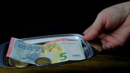 Rijswijk legt jeugdzorgkosten neer bij kabinet