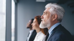 Oud-ambtenaren popelen om weer aan de slag te gaan … als ambtenaar