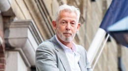 Onno Hoes tijdelijk burgemeester van Tilburg