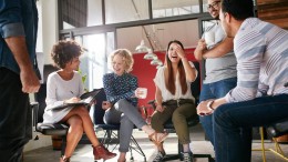 Jonge aanwas gemeenteambtenaren vaak snel weer weg