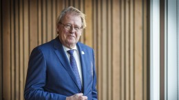 Jaap Smit kondigt vertrek aan