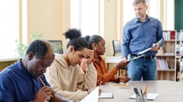 PIP vaststellen als er een vrijstelling van de inburgeringsplicht geldt