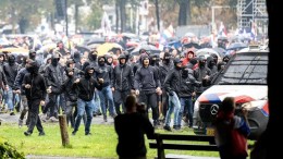 Bij rellen Den Haag zijn voorlopig 37 mensen aangehouden