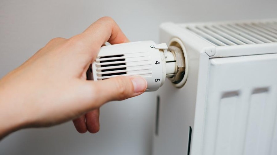 Verwarming lager zetten