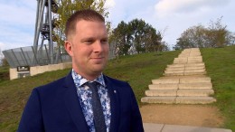 Burgemeester Scholtze bedreigd om geaardheid