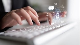 ‘Niet meedoen met chatbots zet gemeenten op achterstand.’