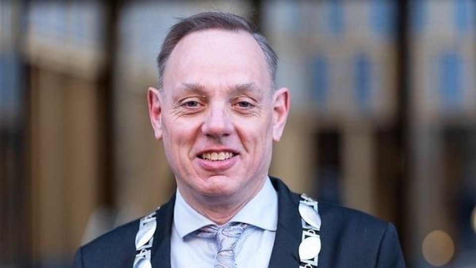 Burgemeester Ron Konig