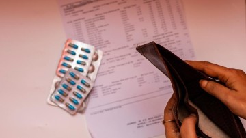 Menzis: laat gemeenten eigen risico zorg bepalen