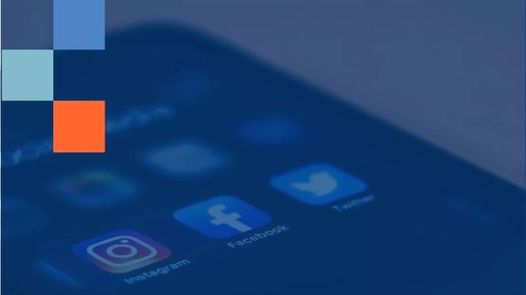 Advies: alleen zakelijke sociale media-accounts voor bestuurders