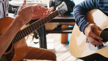 Cultuursector afhankelijk en onder druk