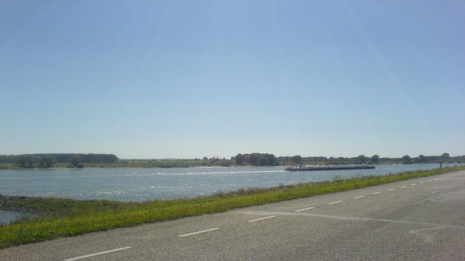 rijnbijlobith.jpg
