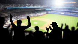 Burgemeesters willen vergunning voor elke wedstrijd betaald voetbal