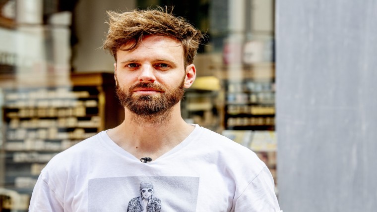 Tim Hofman liegt over projectontwikkelaars