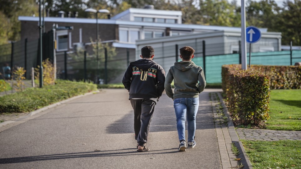 Saleh (17) uit Jemen en Revan (17) uit Syrië