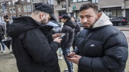 Gemeenten moeten derdelanders voorlopig blijven opvangen