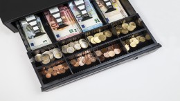 Gemeenten laten de kassa dit jaar harder rinkelen